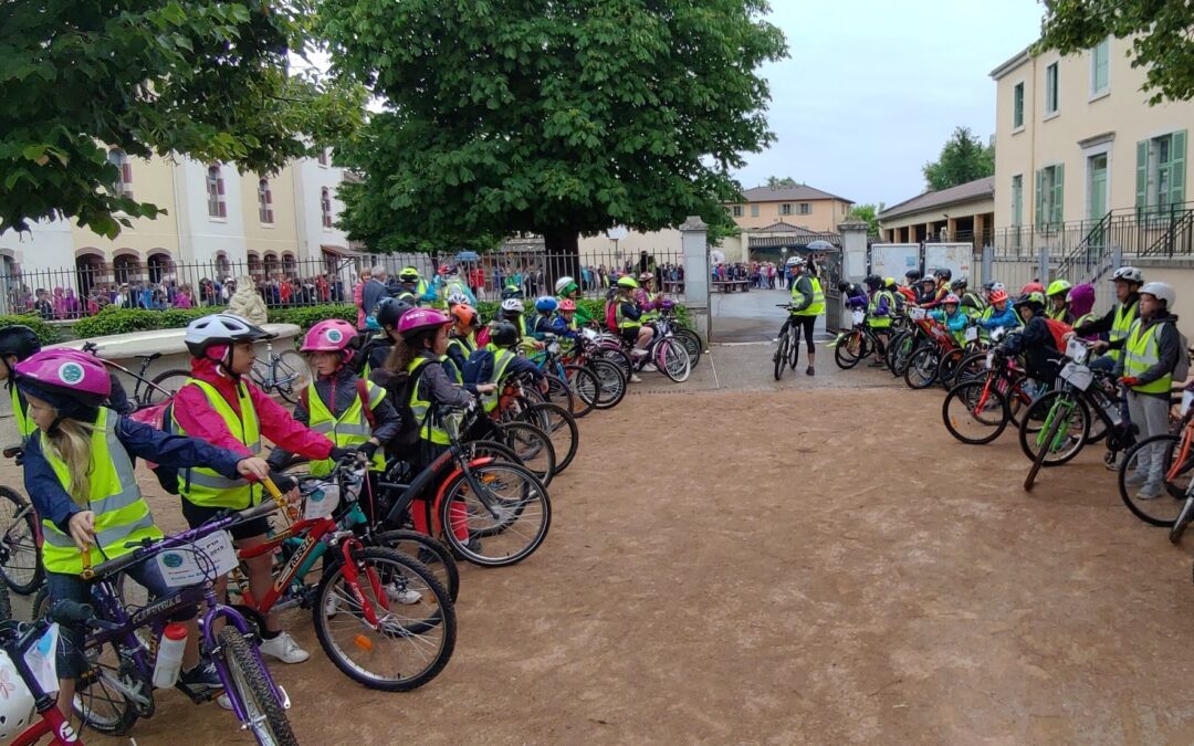 Semaine du vélo (4) : dans l’Ain, les mobilités douces rapprochent école et mairie