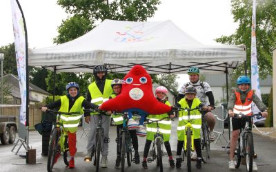 Le P’tit Tour mène la Mayenne à vélo vers les Jeux